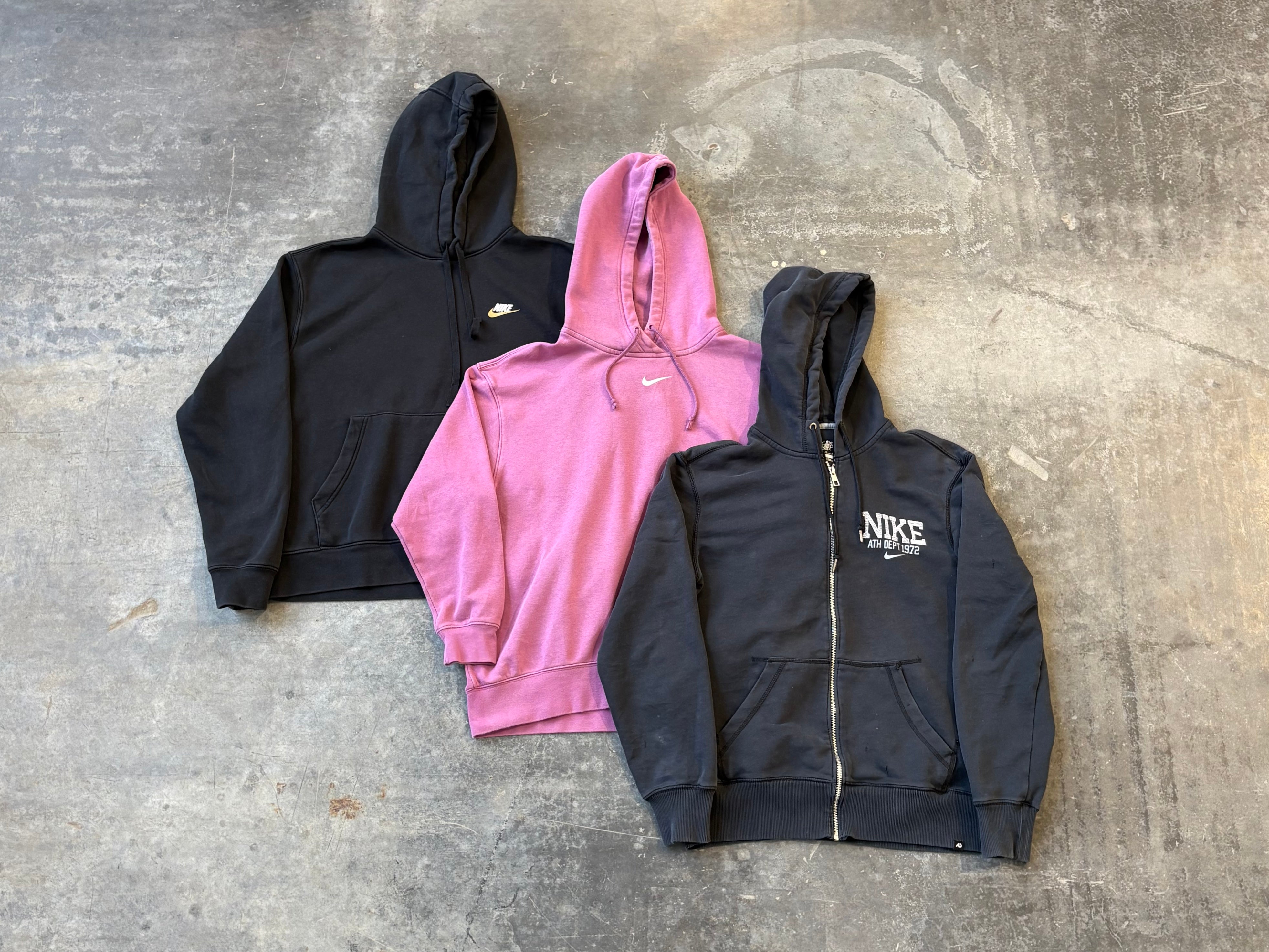 Nike Hoodies & Sweatshirts