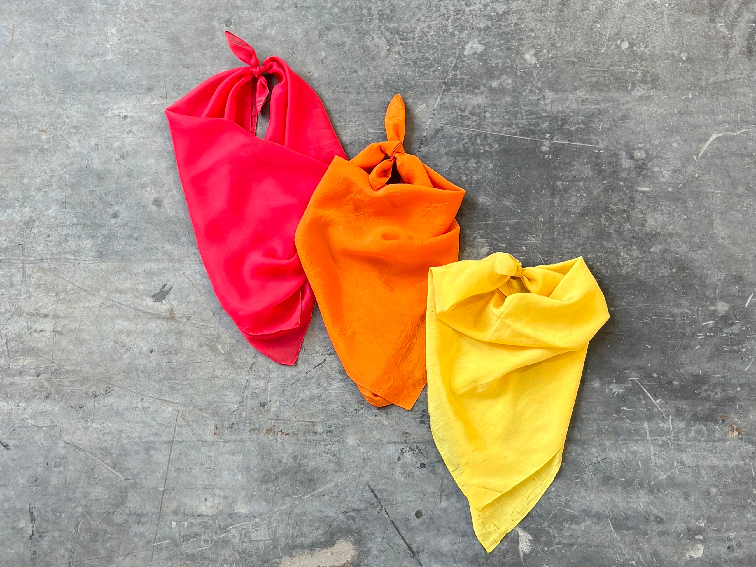 Plain Foulards
